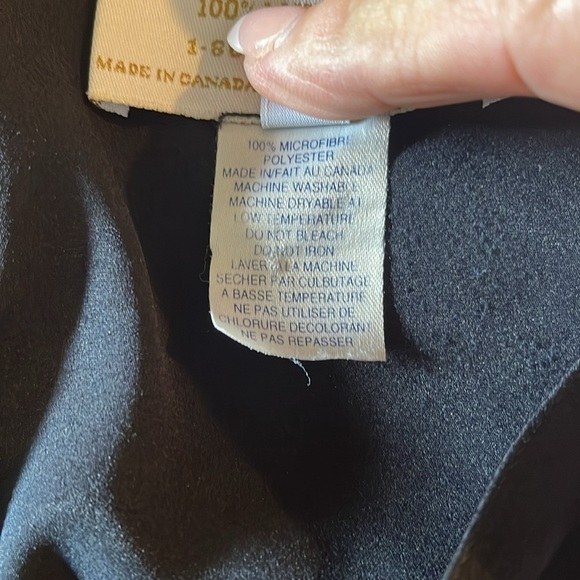 Tilley Endurables XL Vintage travel wear in black microfiber jacket/skirt set - Picture 11 of 15